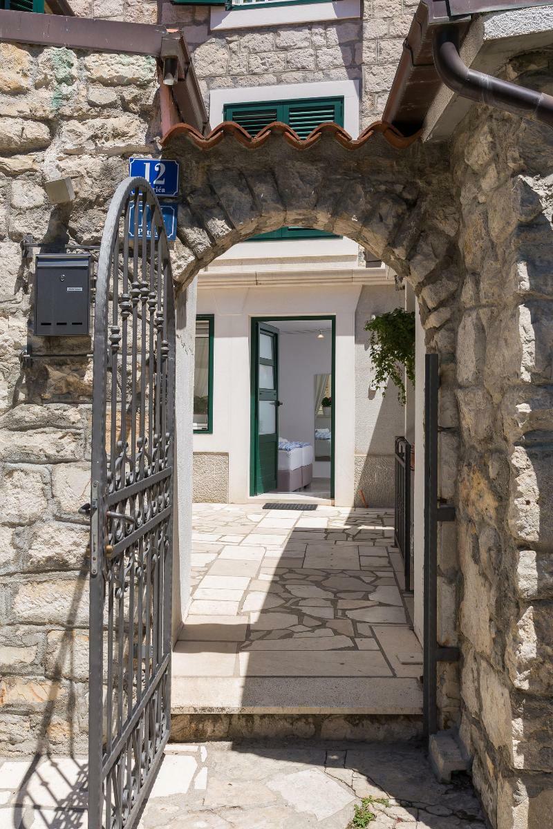 Split Center Suites Екстер'єр фото