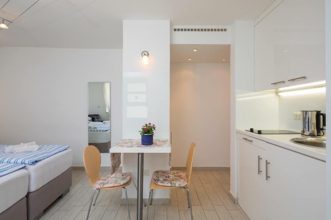 Split Center Suites Екстер'єр фото